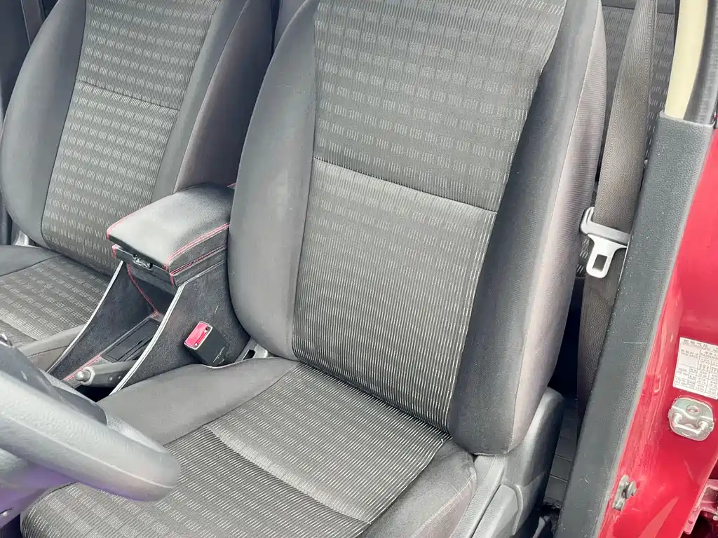 Nissan Livina 2014 — фото 17