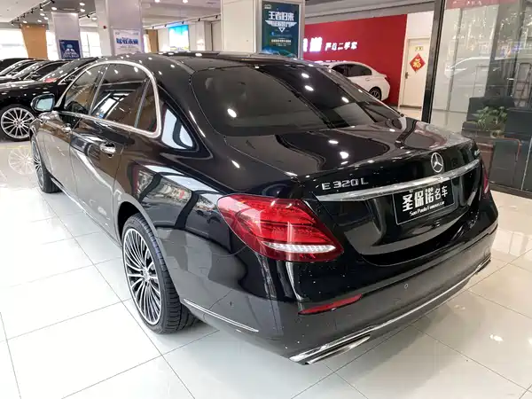 Mercedes-Benz E-Class 2018