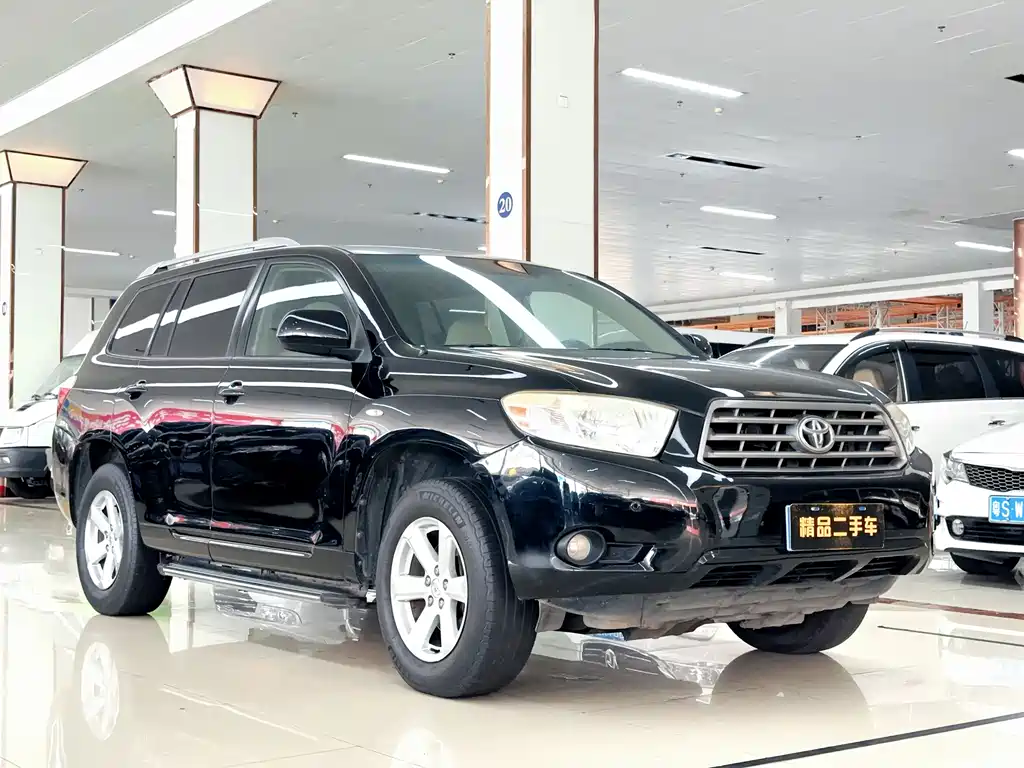 Toyota Highlander 2011 — фото 3