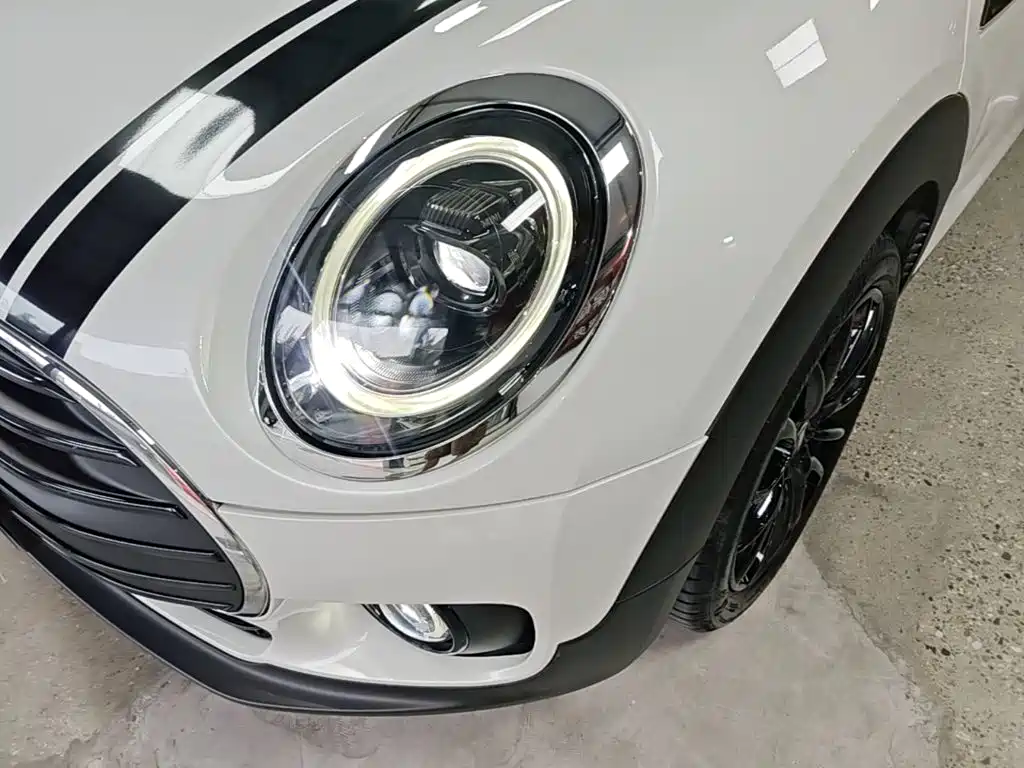 MINI Clubman 2023 — фото 24