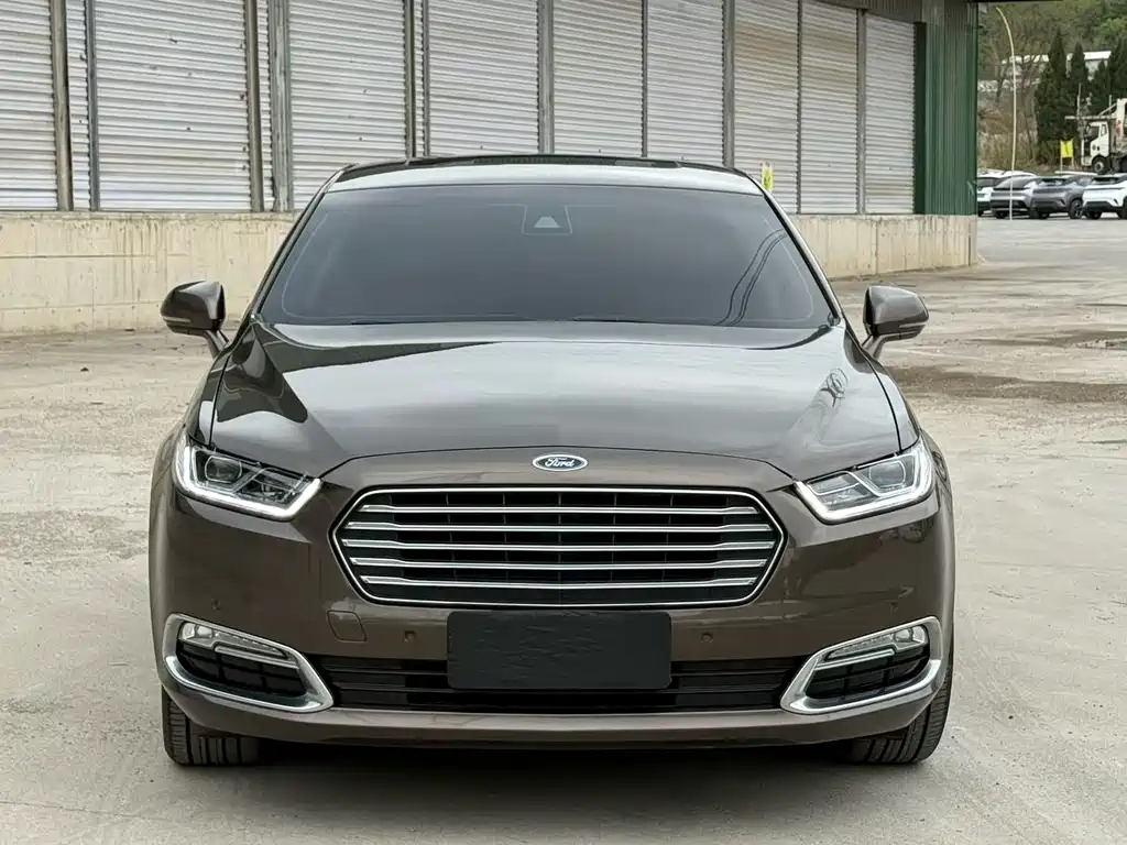 Ford Taurus 2016 — фото 2