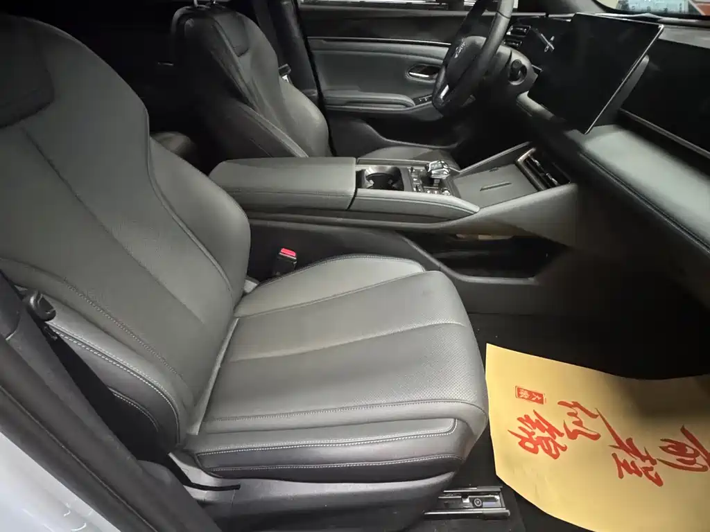 BYD Qin L 2025 — фото 10