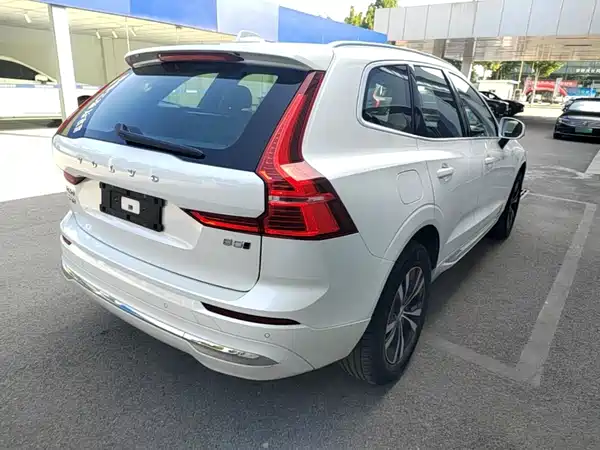 Volvo XC60 2024