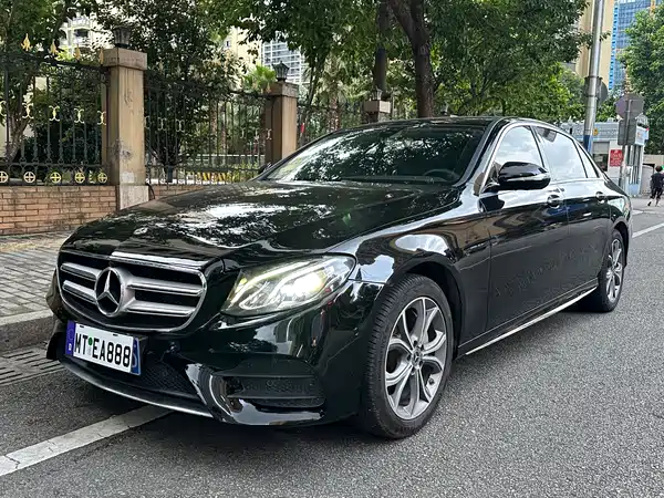 Mercedes-Benz E-Class 2020