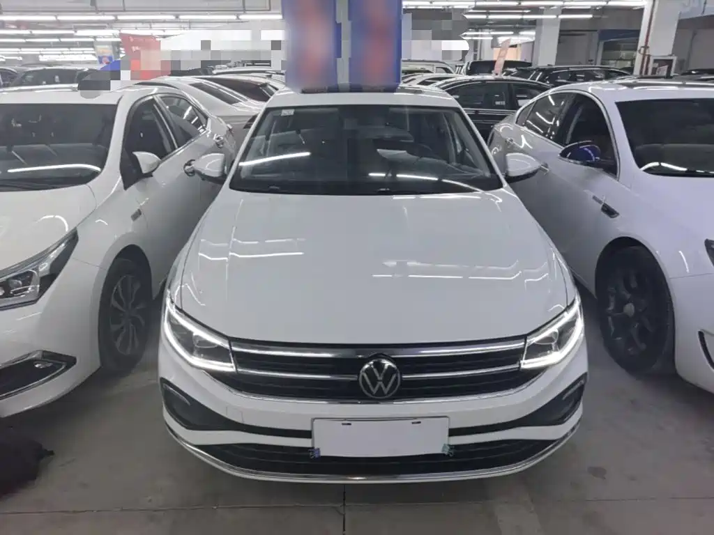 Volkswagen Bora 2024