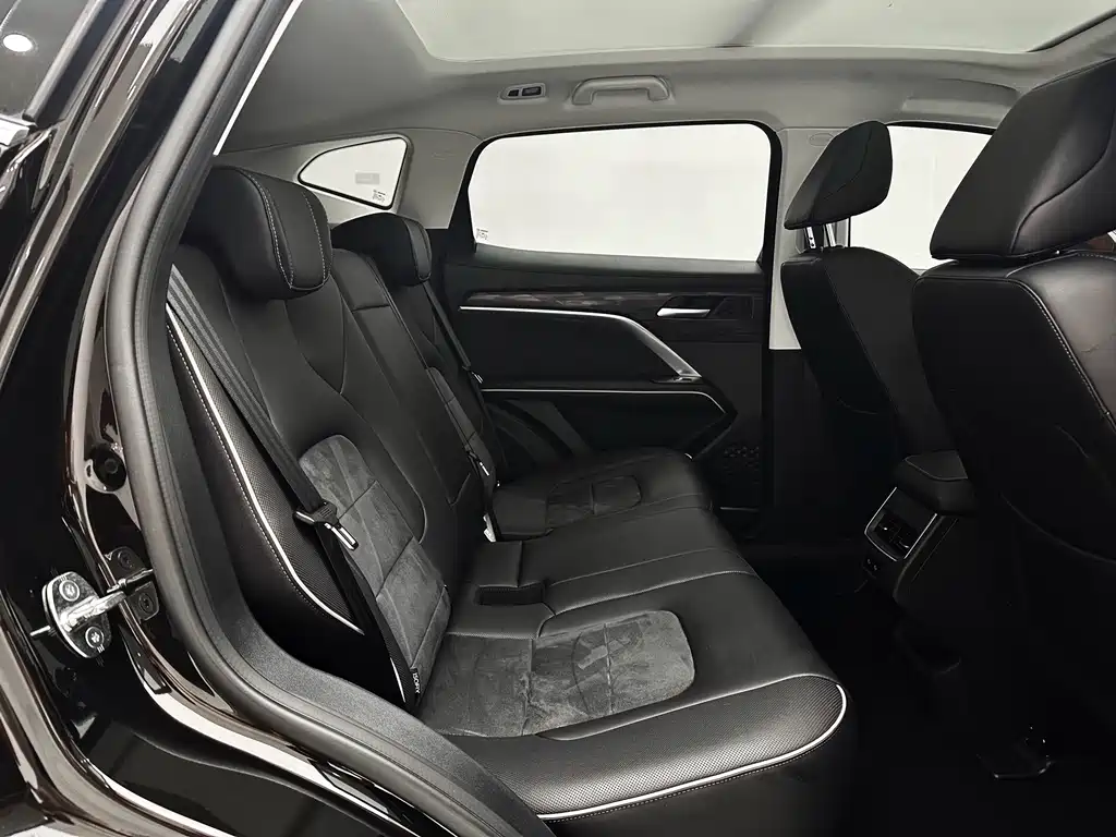 Haval H6 2023 — фото 15