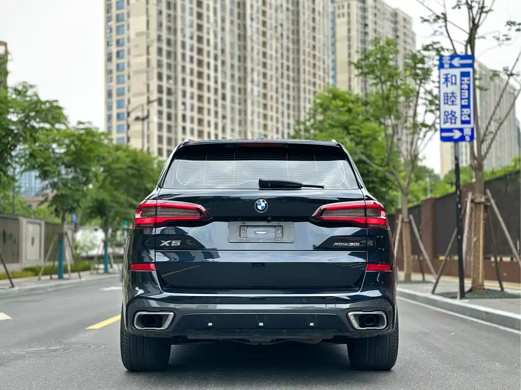 BMW X5 2021 — фото 21
