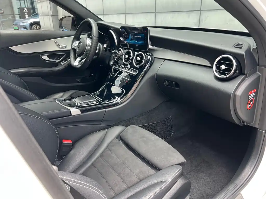 Mercedes-Benz C-Class 2019 — фото 8