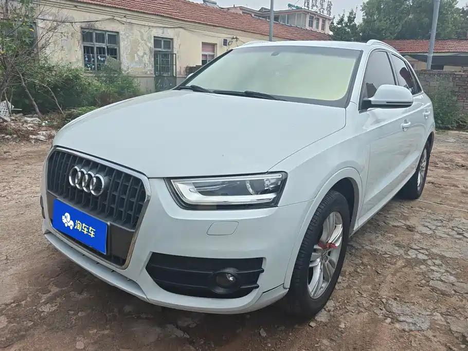 Audi Q3 2015