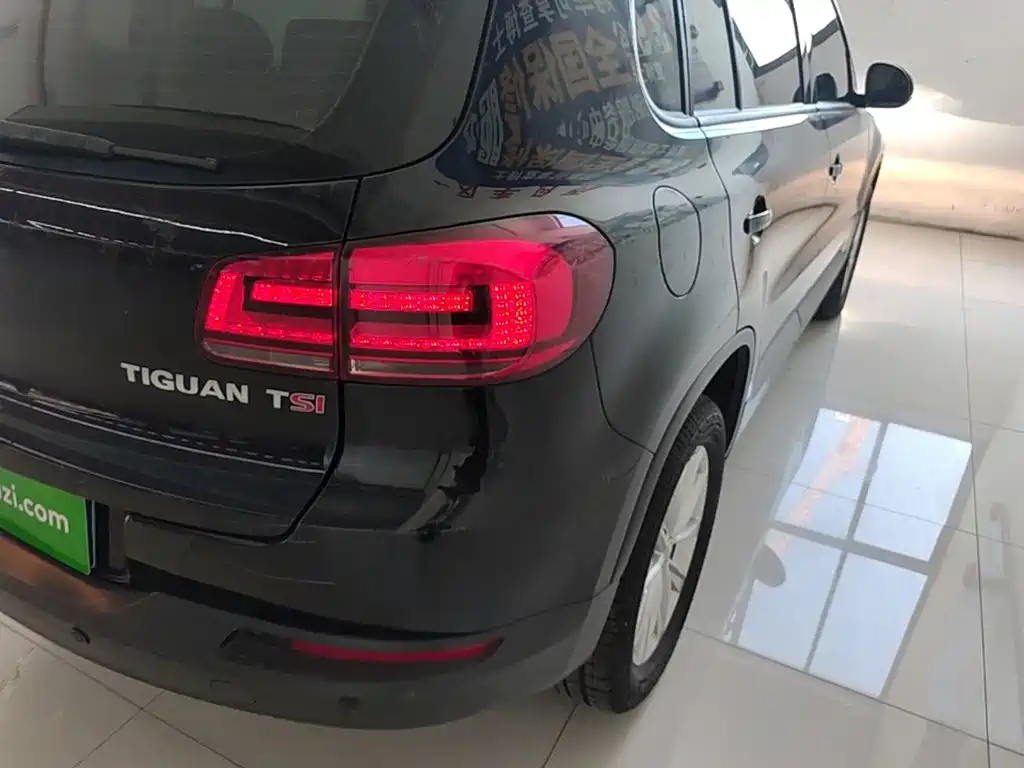 Volkswagen Tiguan 2016 — фото 8