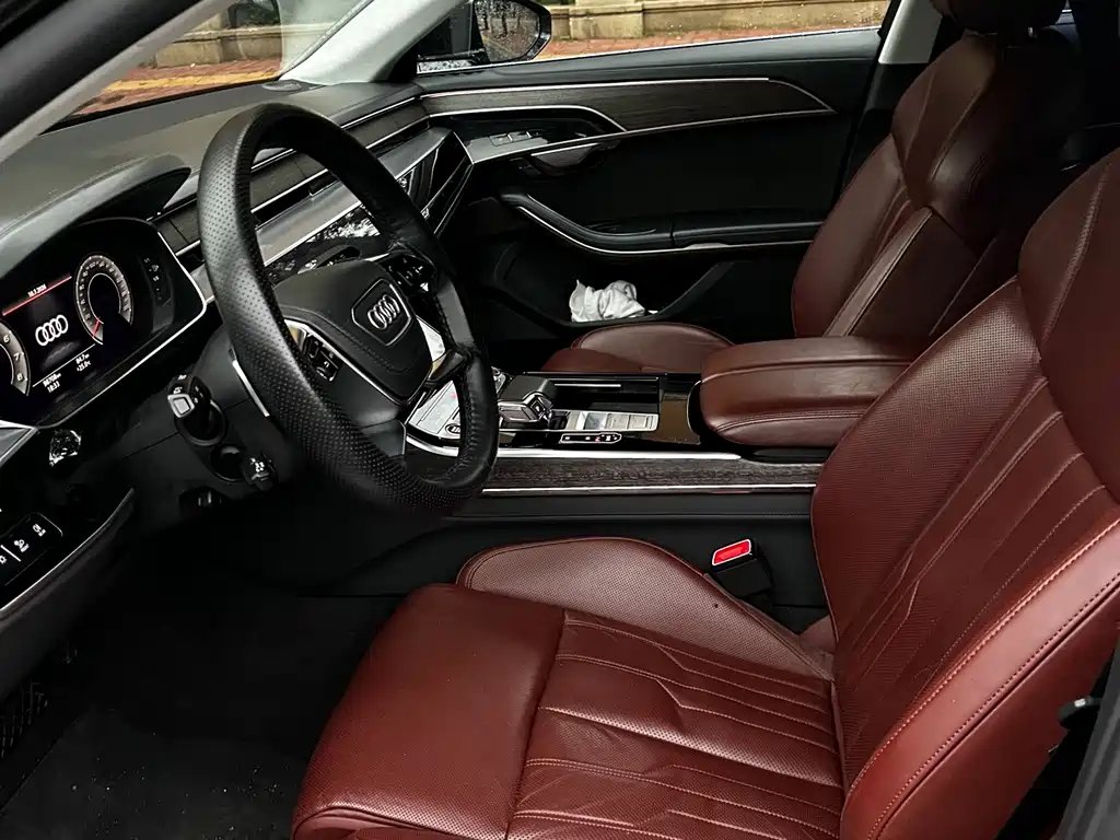 Audi A8 2021