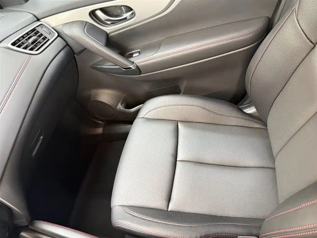 Nissan Qashqai 2023 — фото 13