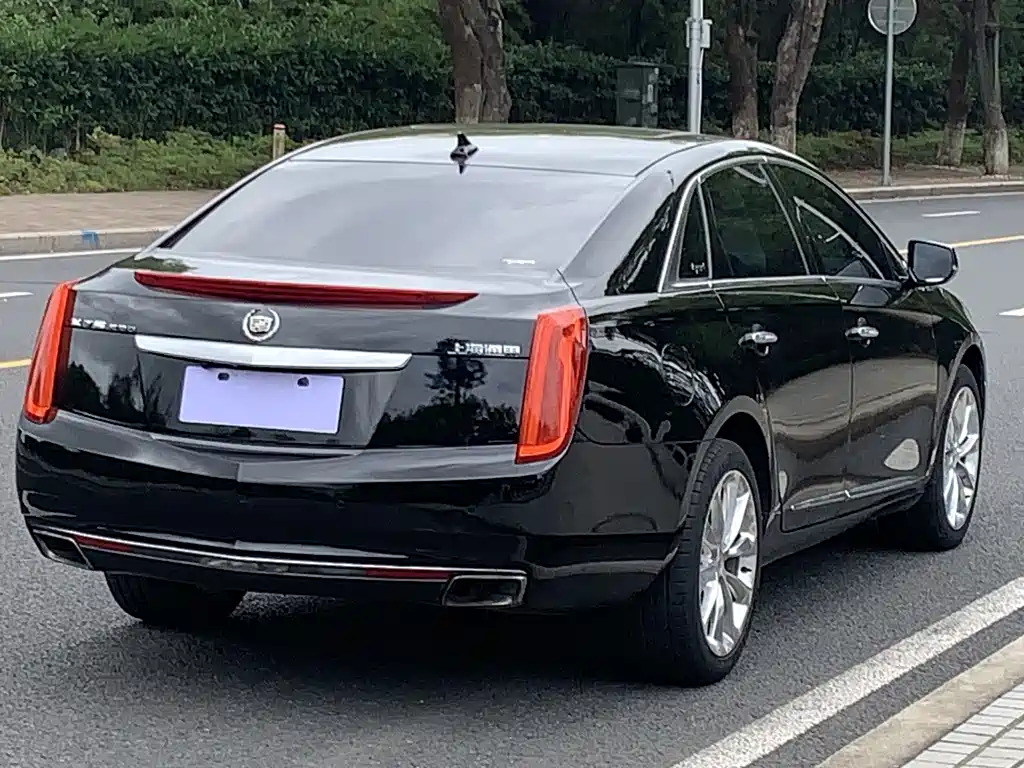 Cadillac XTS 2014 — фото 4