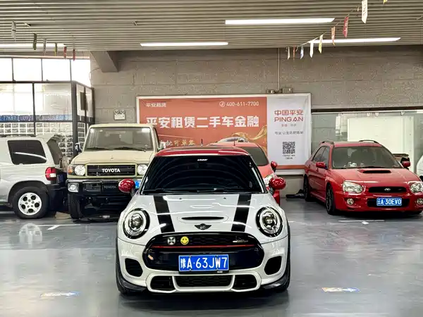 MINI JCW 2016