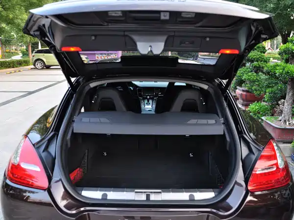 Porsche Panamera 2013