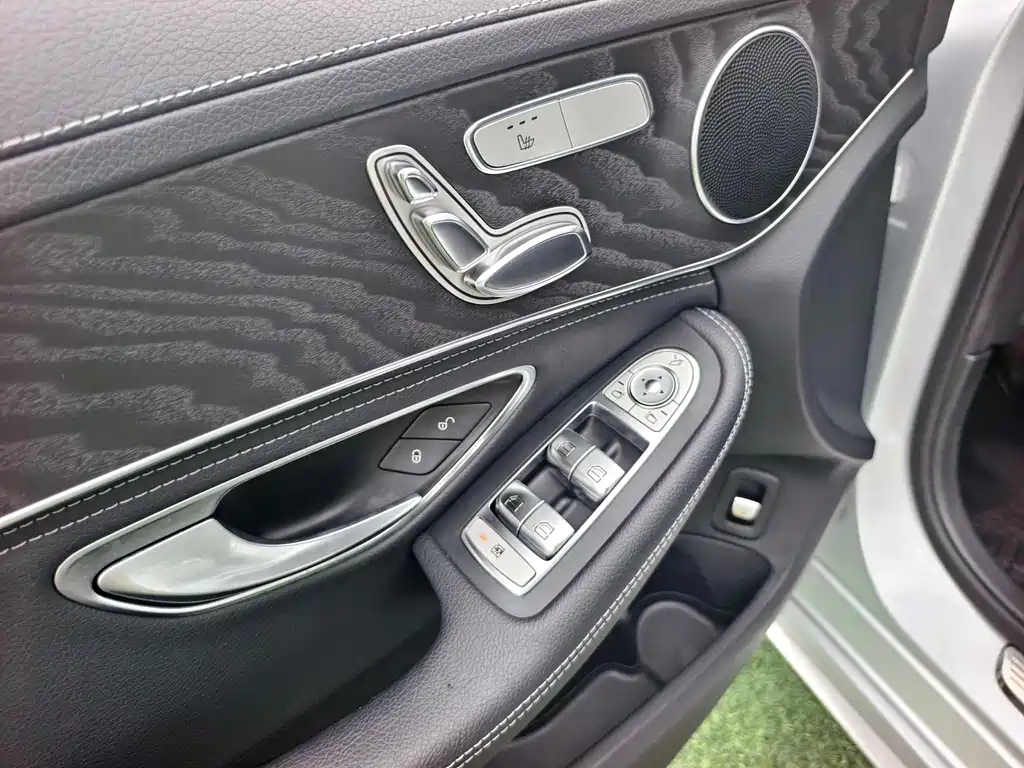 Mercedes-Benz C-Class 2018 — фото 4