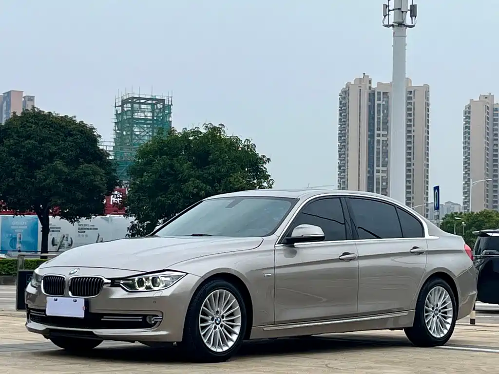 BMW 3 Series 2015