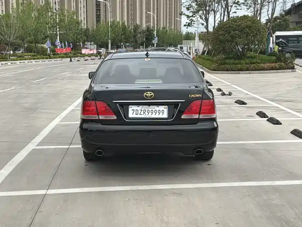 Toyota Crown 2009
