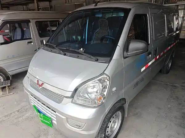 Wuling Rongguang 2021