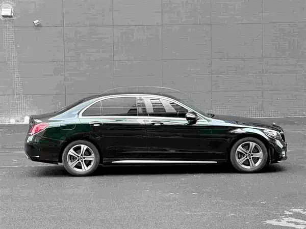 Mercedes-Benz C-Class 2019