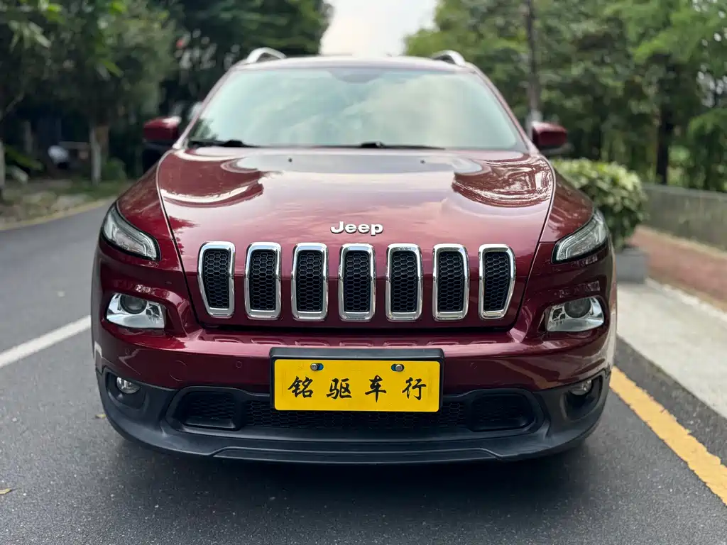 Jeep Cherokee 2016 — фото 2