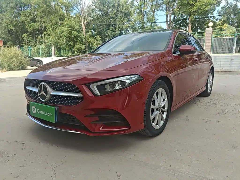 Mercedes-Benz A-Class 2022 — фото 2