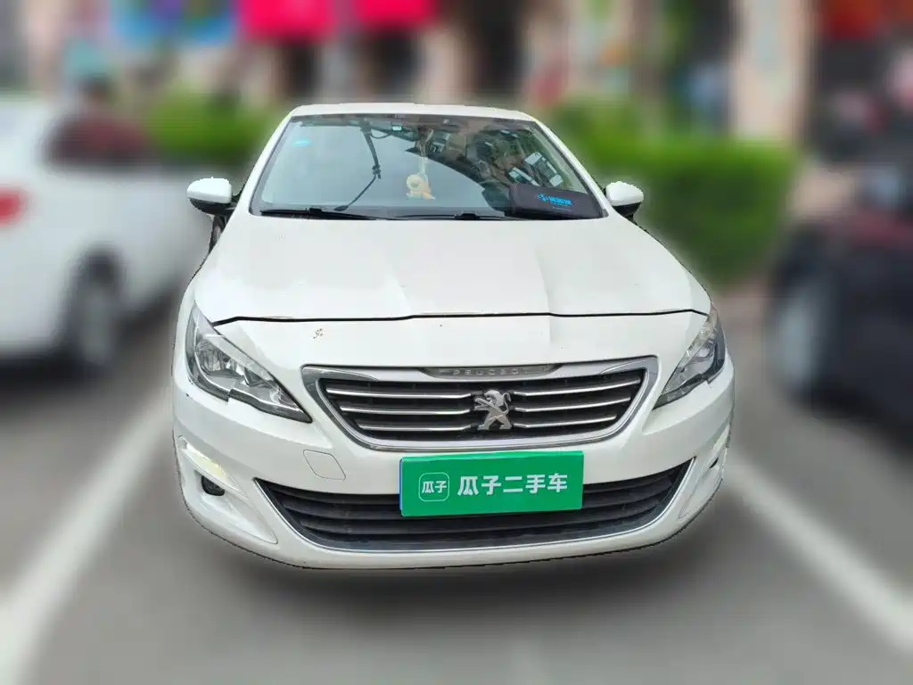 Peugeot 408 2016 — фото 24