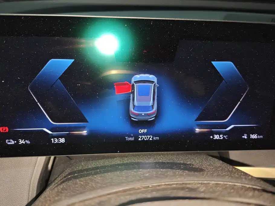 BMW iX 2023 — фото 14