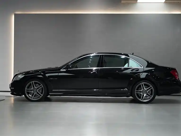 Mercedes-Benz S-Class AMG 2012 — фото 4