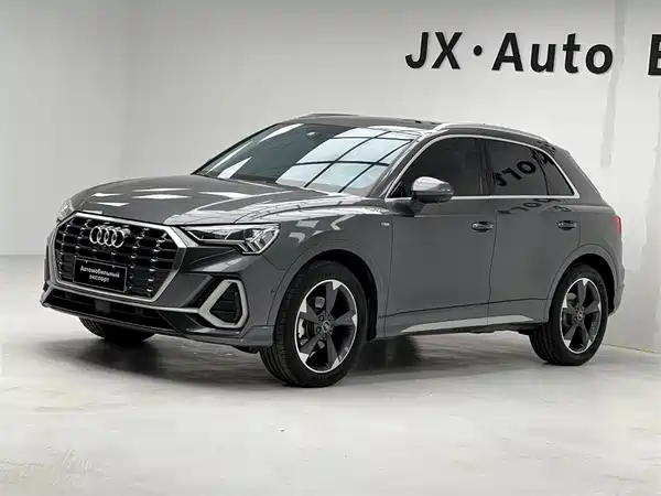 Audi Q3 2022