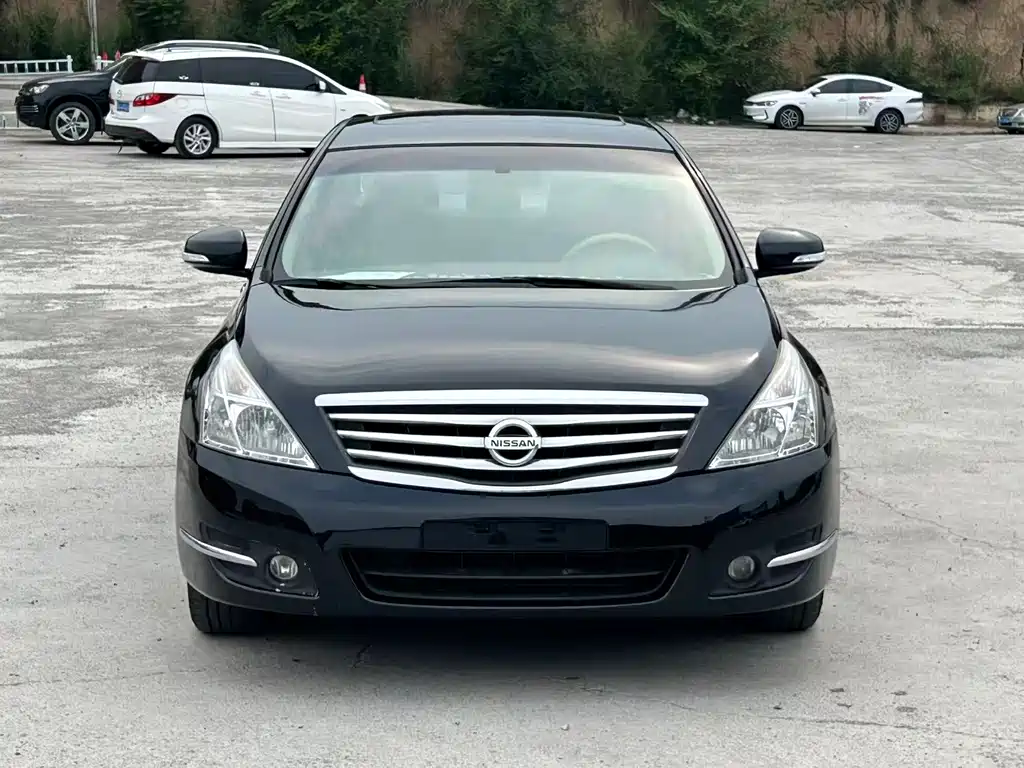 Nissan Teana 2010