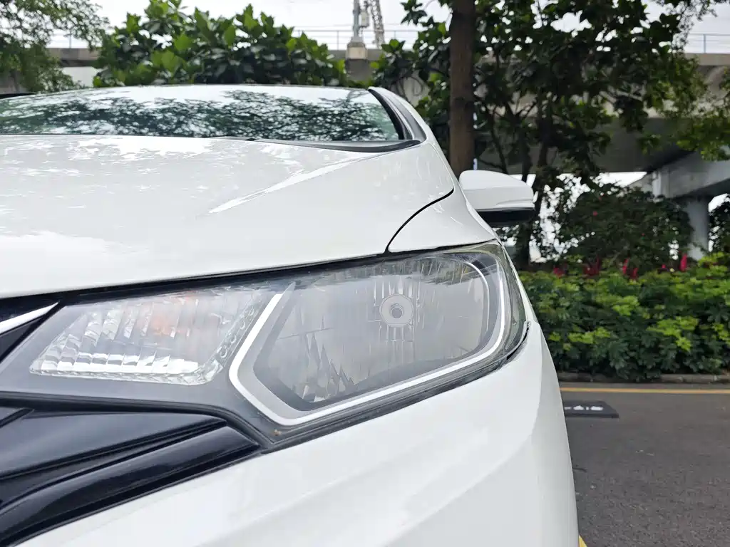 Honda Fit 2018 — фото 17