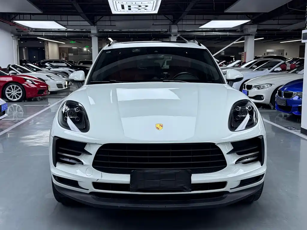 Porsche Macan 2019 — фото 2