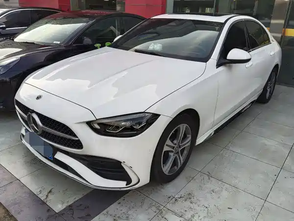 Mercedes-Benz C-Class 2022