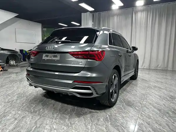 Audi Q3 2023