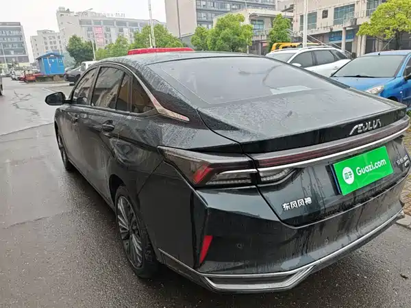Dongfeng Yixuan MAX 2023