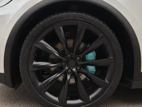 Tesla Model X 2016