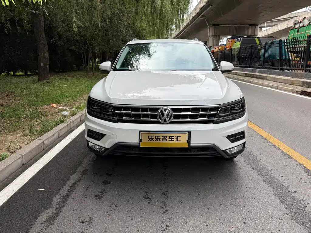 Volkswagen Tiguan L 2019 — фото 3