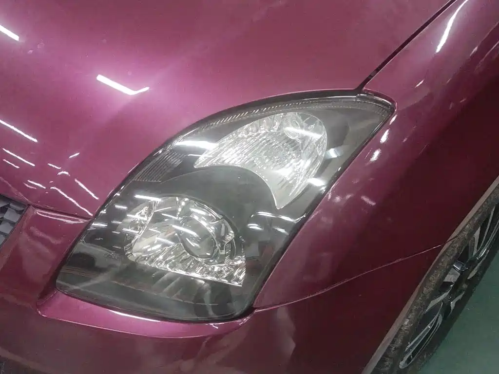 Suzuki Swift 2015 — фото 10