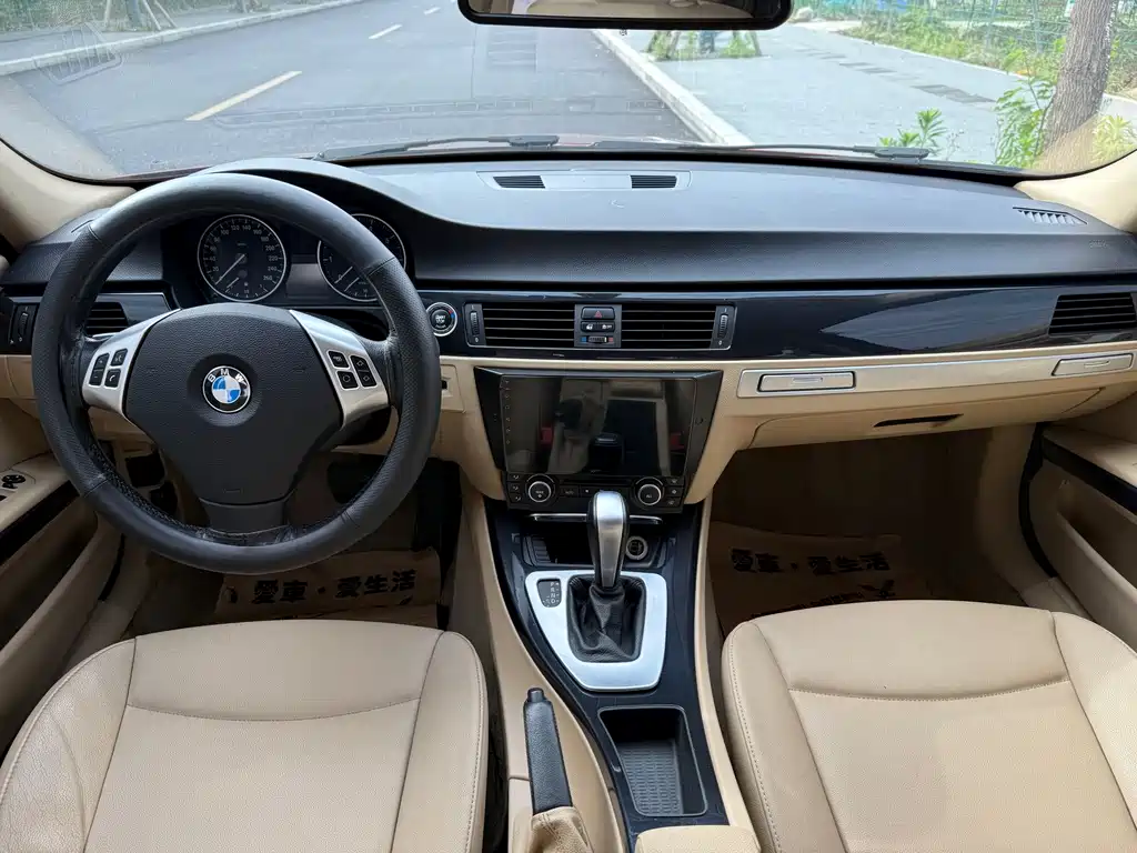BMW 3 Series 2012 — фото 12