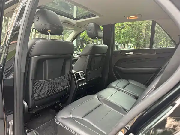 Mercedes-Benz M-Class 2014