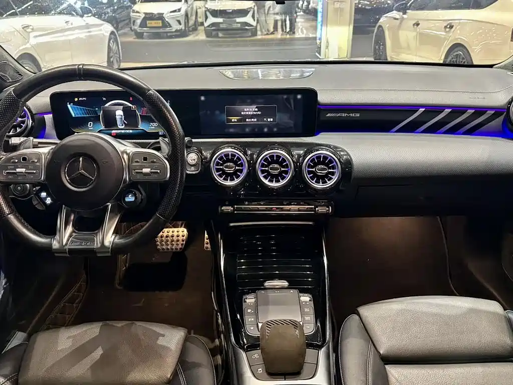 Mercedes-Benz A-Class AMG 2023 — фото 11