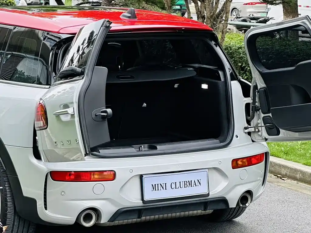 MINI JCW Clubman 2021 — фото 8