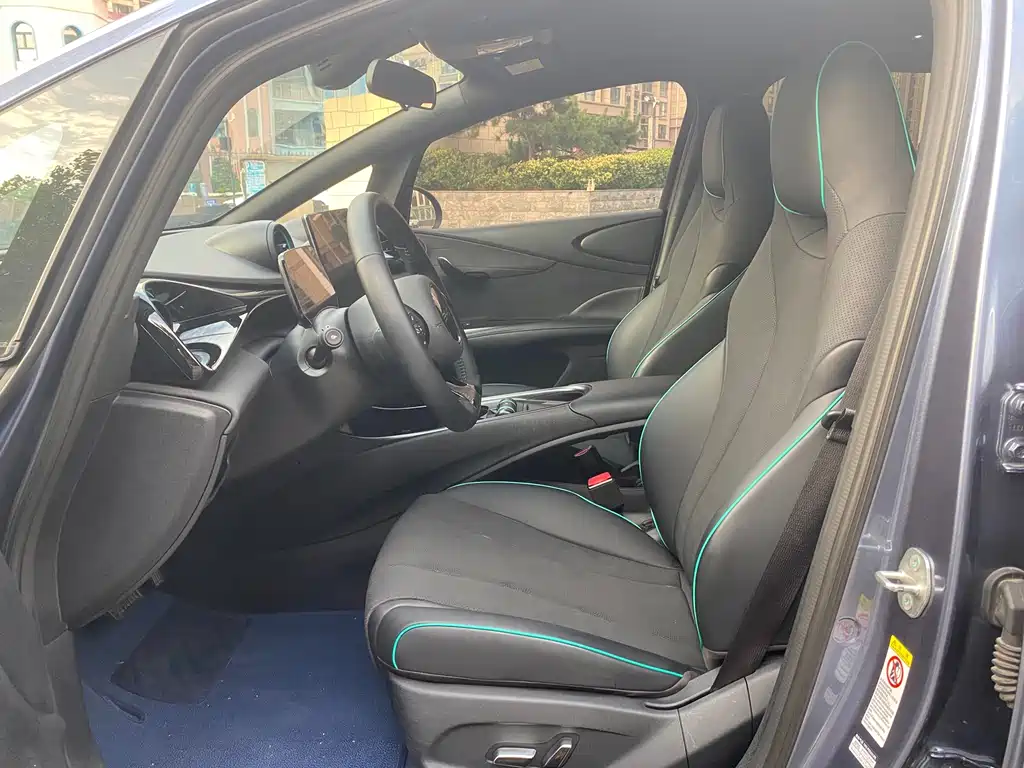 BYD Dolphin 2024