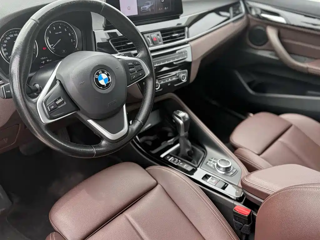 BMW X1 2020 — фото 7