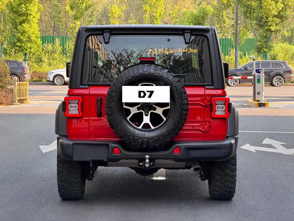 Jeep Wrangler 2020 — фото 13