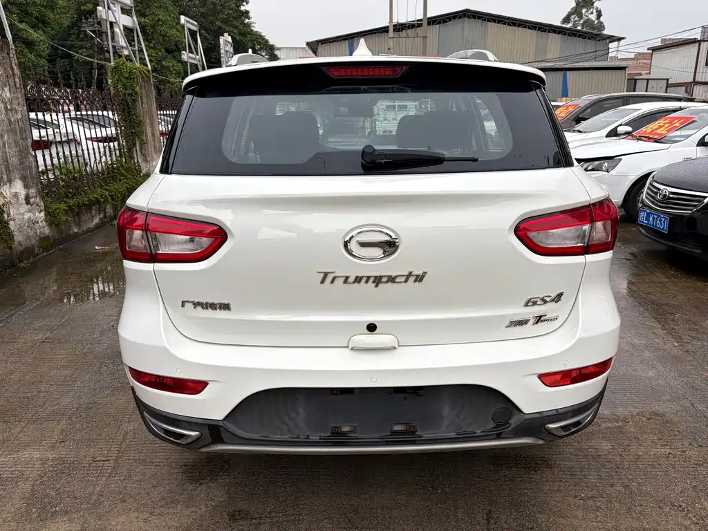 GAC Trumpchi GS4 2018 — фото 8
