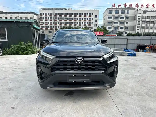 Toyota RAV4 2024