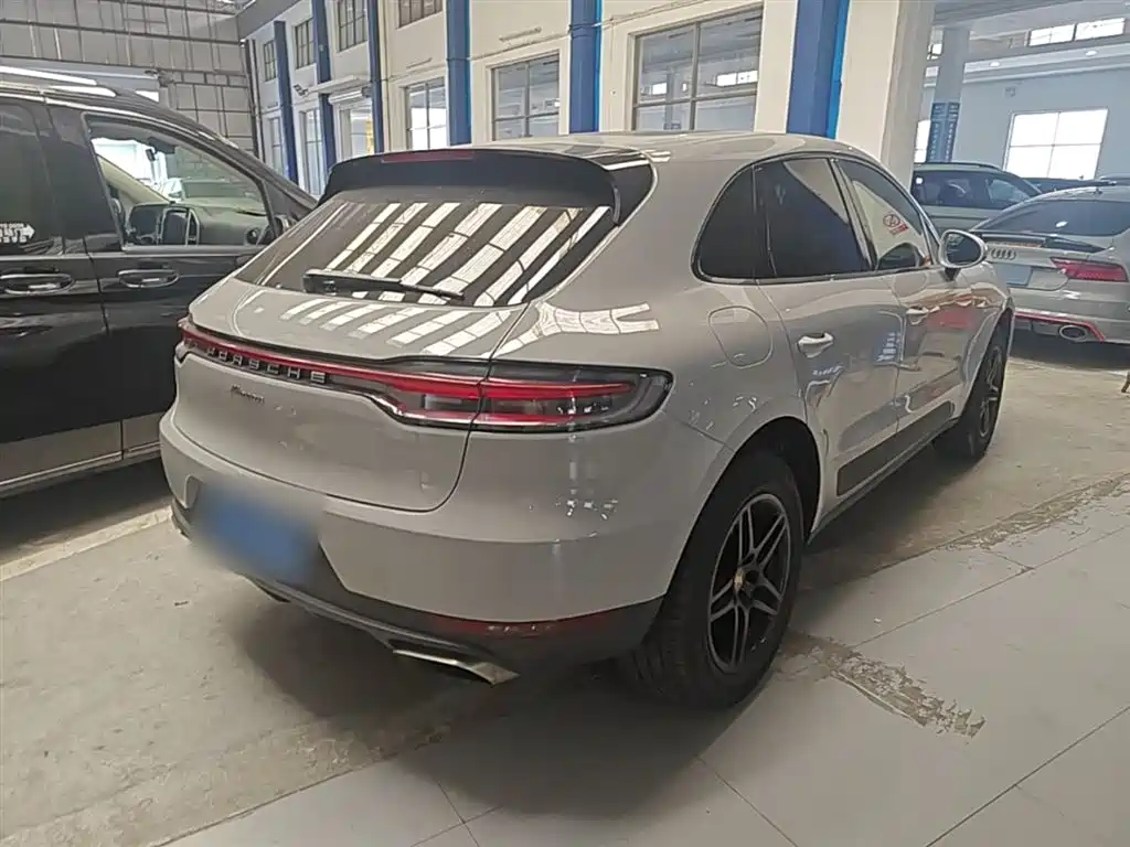 Porsche Macan 2020 — фото 7
