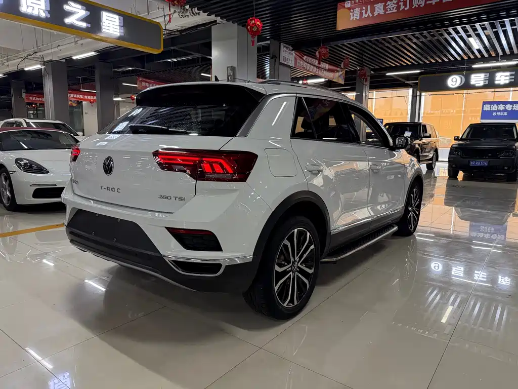 Volkswagen T-Roc 2022 — фото 8